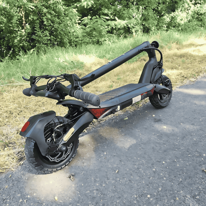 Scooter eléctrico Infinity 800W - 60 km de autonomía Scooter eléctrico Infinity 800W - 60 km de autonomía