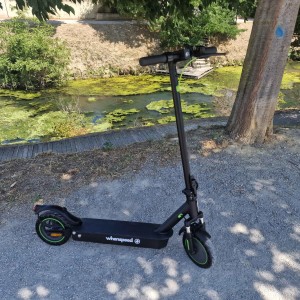 Thunderbolt di Whenspeed - Scooter elettrico motorizzato 500W