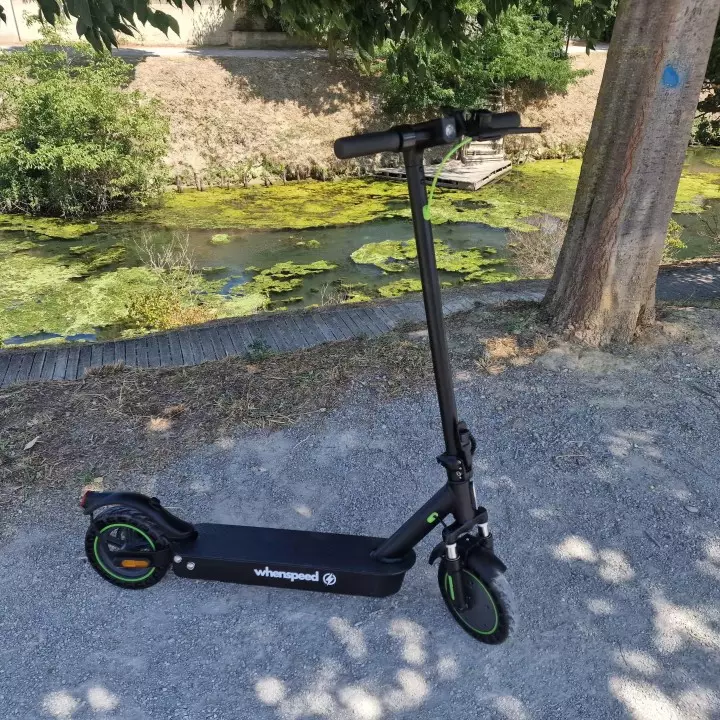 Thunderbolt by Whenspeed - Elektrischer Scooter Motor 500W Thunderbolt by Whenspeed - Elektrischer Scooter Motor 500W