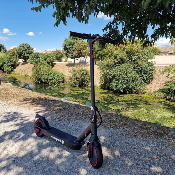 Trotinete eléctrica Pulsar 350W - autonomia de 30 km